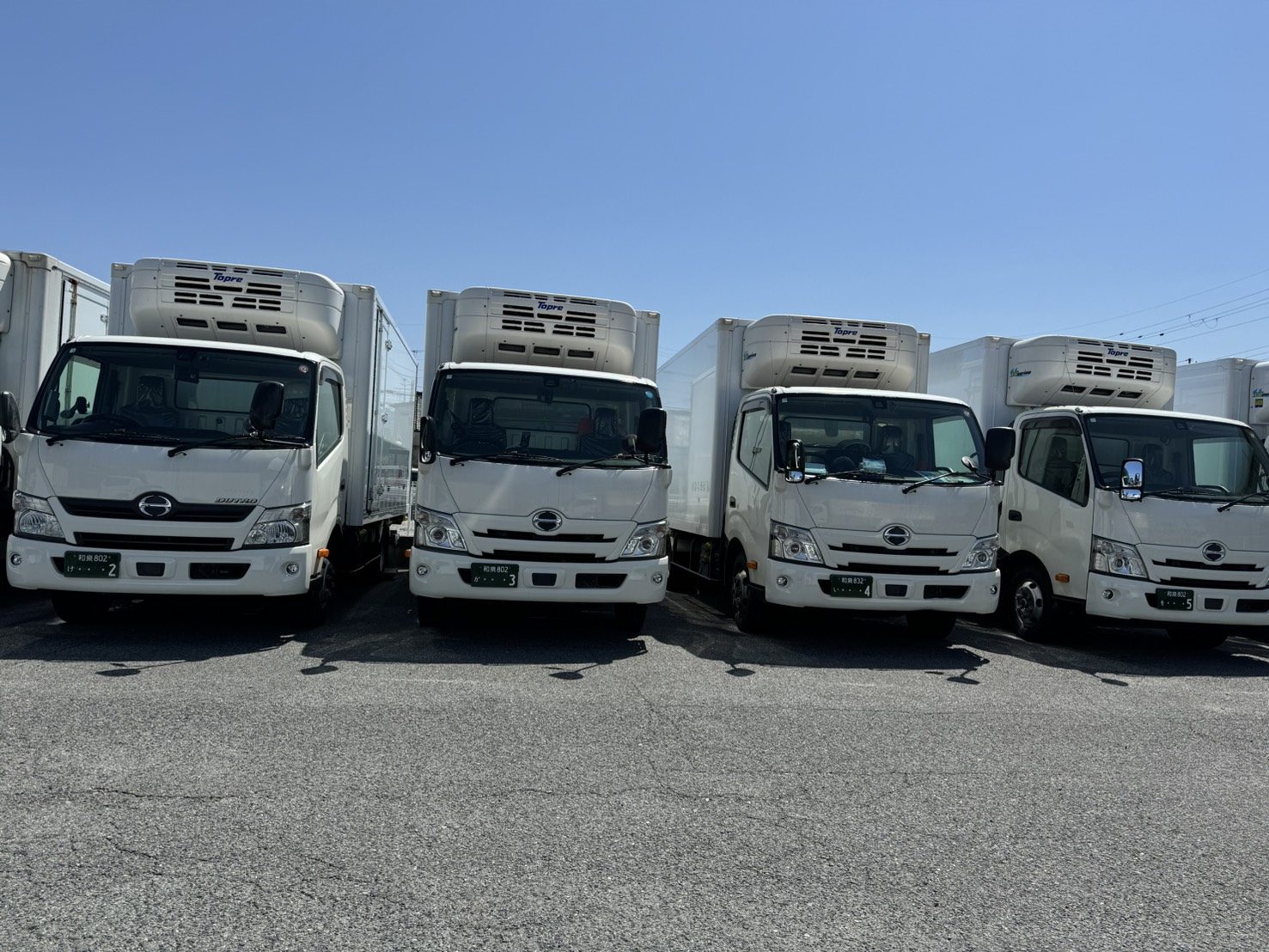 日野トラック 前景